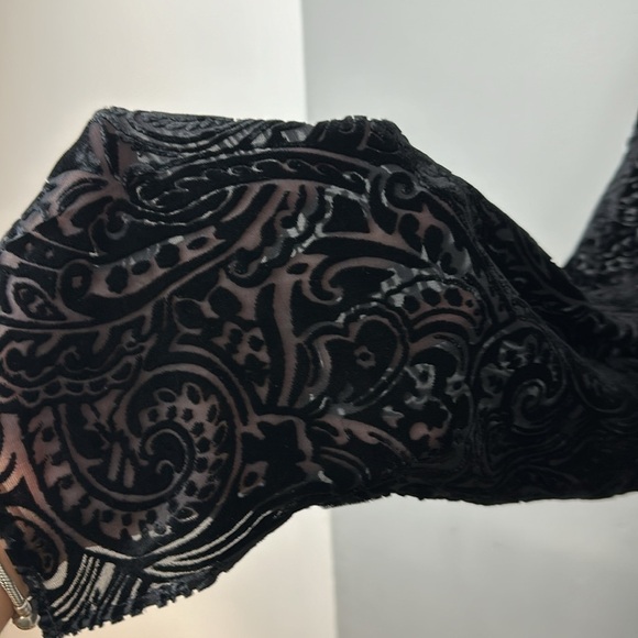 INC International Concepts Black Silk Velvet Burnout Tunic Top Sz 18 - Picture 6 of 9